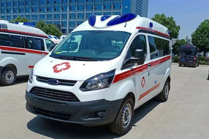 曲城市长途救护车转院